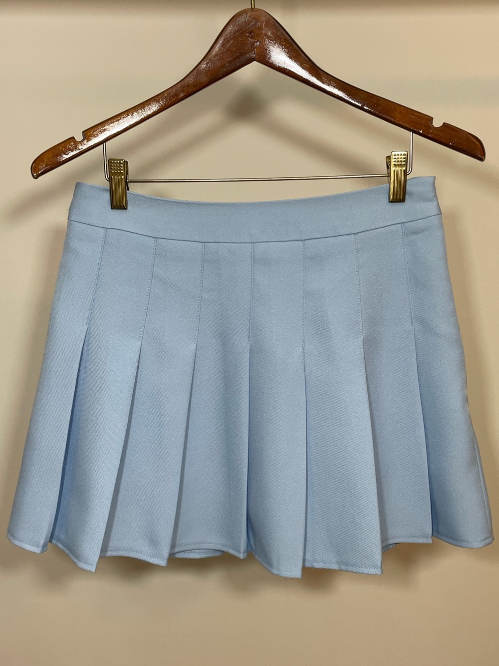Amazon High Waisted Light Blue Pleated Skort.